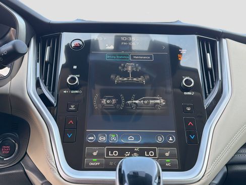New 2025 Subaru Outback Limited image 30