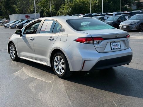 Certified 2025 Toyota Corolla LE FWD image 7