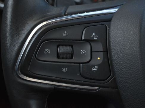 Used 2023 Buick Envision Preferred image 17