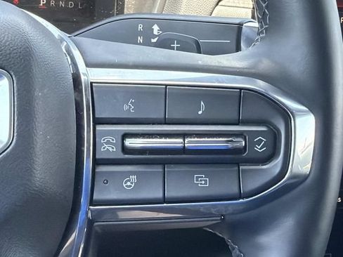 Used 2025 GMC Terrain Elevation AWD/4WD image 26