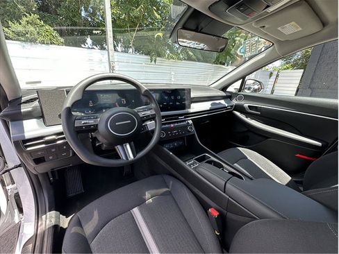 Used 2026 Hyundai Sonata Blue FWD image 2