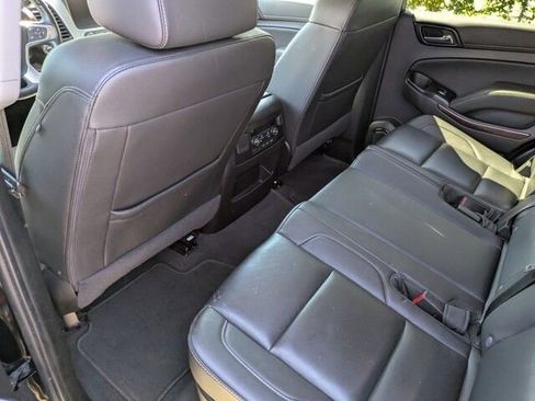 Used 2020 GMC Yukon SLT w/ Open Road Package image 17