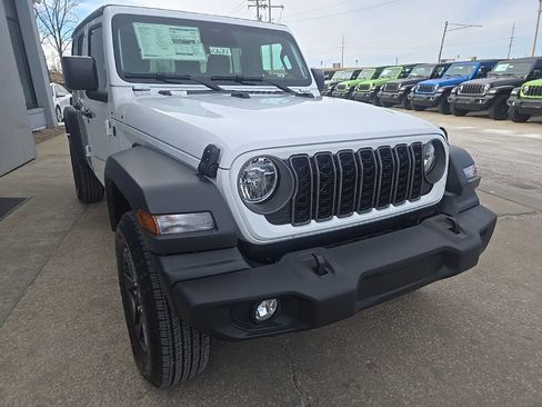 New 2026 Jeep Wrangler Unlimited Sport AWD/4WD image 13