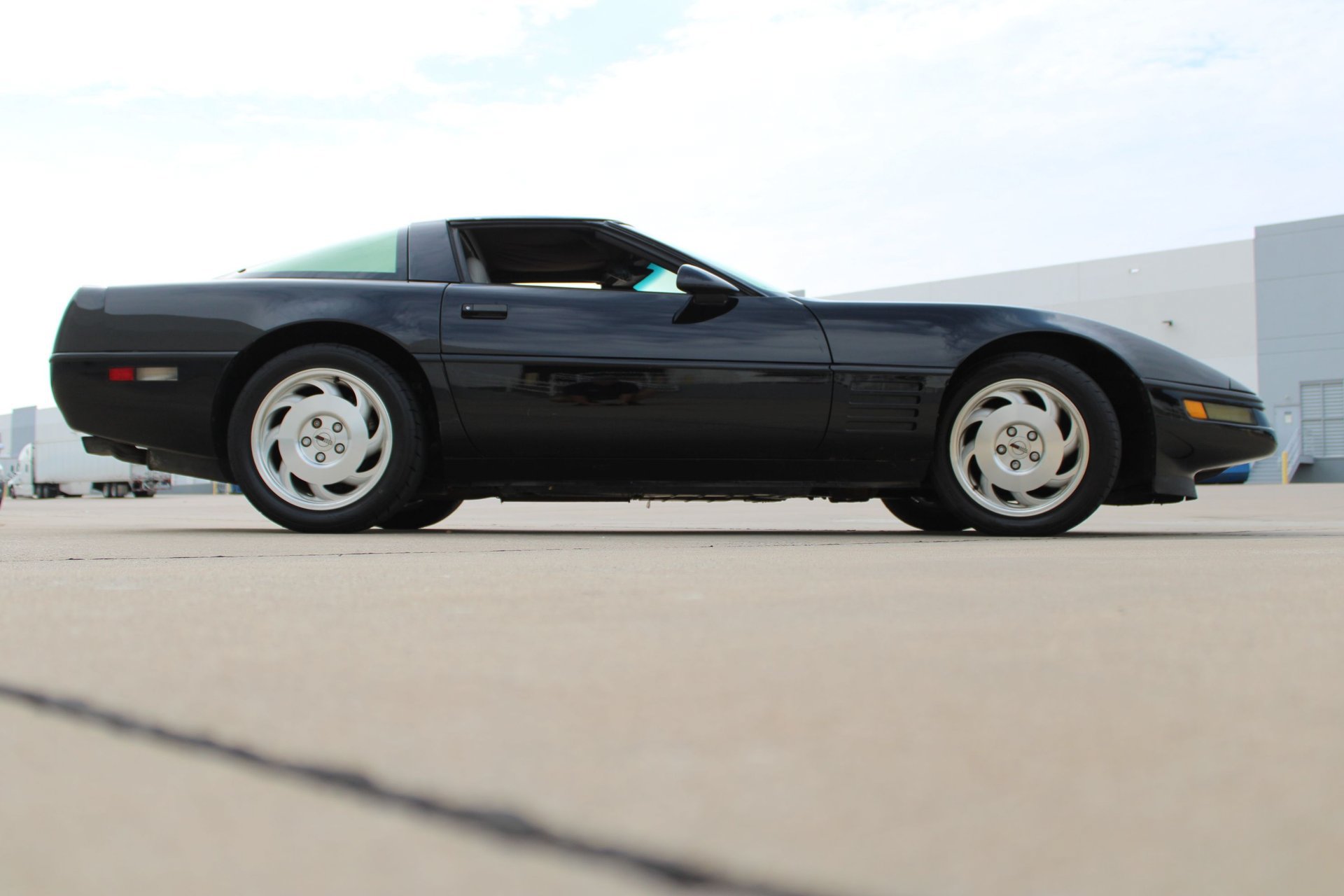 Used 1994 Chevrolet Corvette Coupe RWD image 19