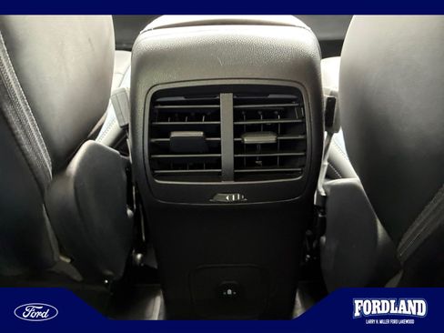 Used 2025 Ford Bronco Sport Outer Banks w/ Outer Banks Tech Package+ AWD/4WD image 32