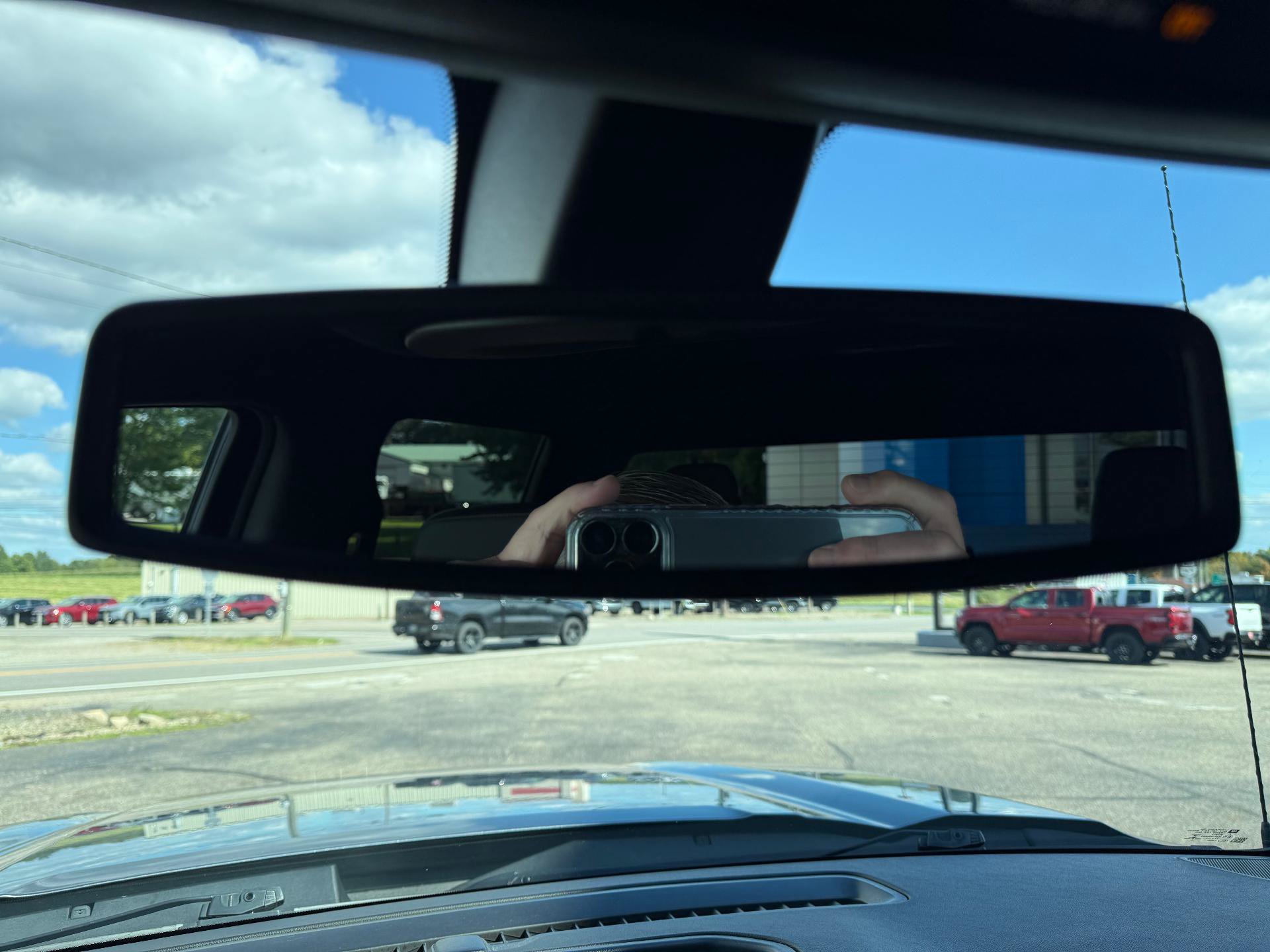 Used 2021 GMC Sierra 1500 AT4 AWD/4WD image 30