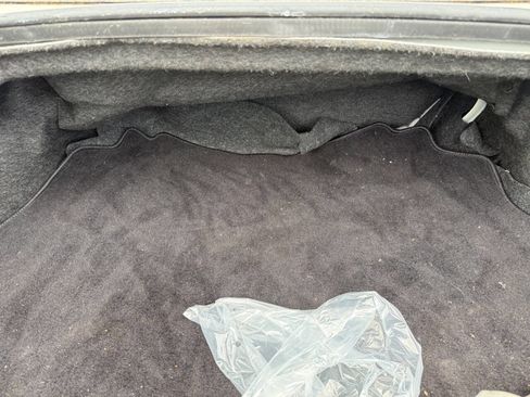 Used 2011 INFINITI G37 Journey w/ Premium Pkg image 9