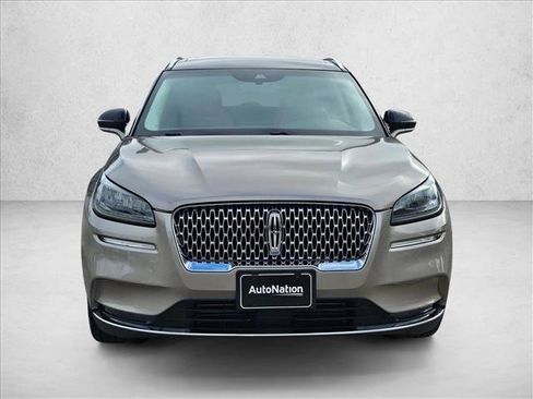 Used 2021 Lincoln Corsair Reserve w/ Elements Package image 2