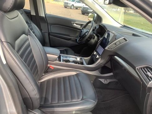Used 2024 Ford Edge SEL image 29