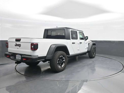 Used 2026 Jeep Gladiator Rubicon AWD/4WD image 7