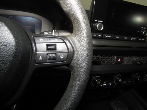 Certified 2023 Honda Accord LX image 6