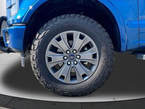 Used 2017 Ford F150 XLT w/ Equipment Group 302A Luxury AWD/4WD image 32