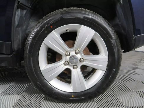 Used 2013 Jeep Compass Latitude w/ Sun/Sound Group image 42