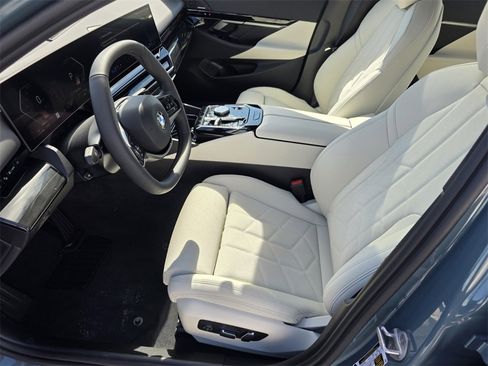 New 2026 BMW 530i 530i image 7