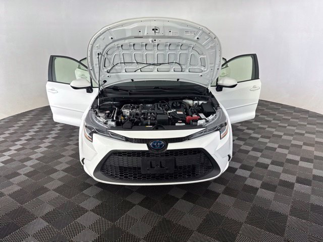 Used 2022 Toyota Corolla LE w/ Body Protection Package (TMS) FWD image 13