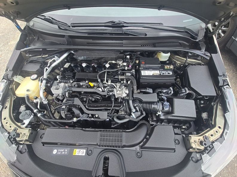 Used 2019 Toyota Corolla SE FWD image 8
