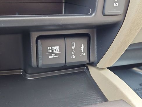 Used 2018 Honda Pilot EX-L image 18