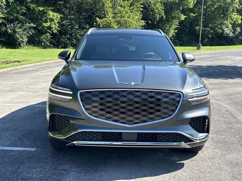 New 2026 Genesis GV70 2.5T Advanced w/ G1 Accessory Package AWD/4WD image 2