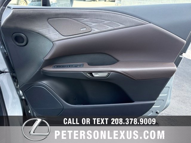 Used 2025 Lexus RX 450h AWD w/ Convenience Package image 12