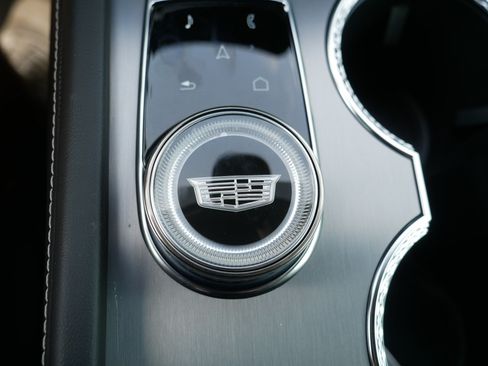 Used 2026 Cadillac Vistiq Sport w/ LPO, Floor Liner Package AWD/4WD image 31