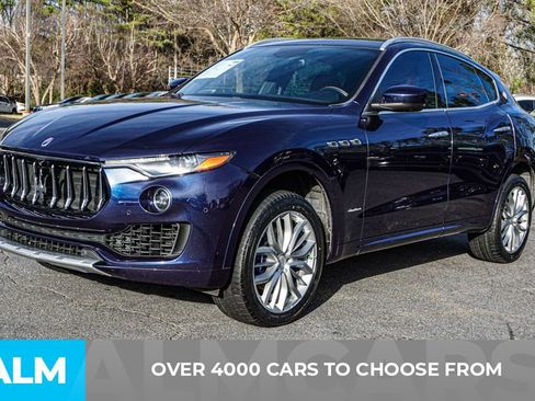 Used 2018 Maserati Levante GranLusso image 3