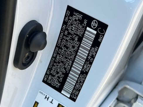 Used 2022 Toyota Prius LE FWD image 33