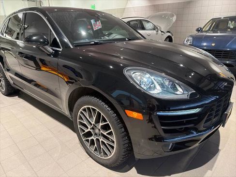 Used 2017 Porsche Macan S image 3