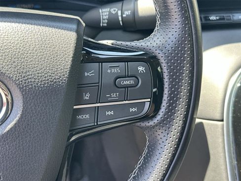 Used 2022 Toyota Mirai w/ Advanced Technology Package RWD image 35