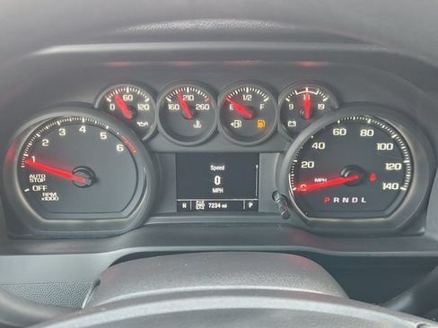 Used 2024 Chevrolet Silverado 1500 W/T w/ Trailering Package AWD/4WD image 7