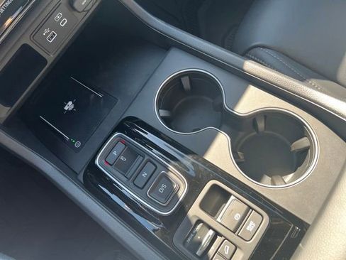 New 2025 Honda Pilot EX-L image 16