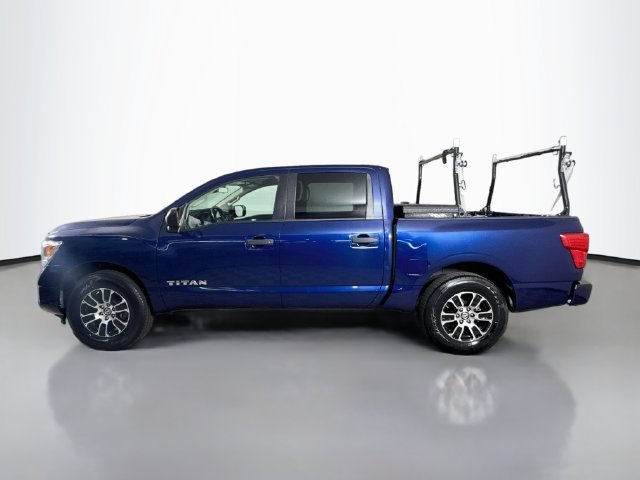 Used 2022 Nissan Titan SV RWD image 6