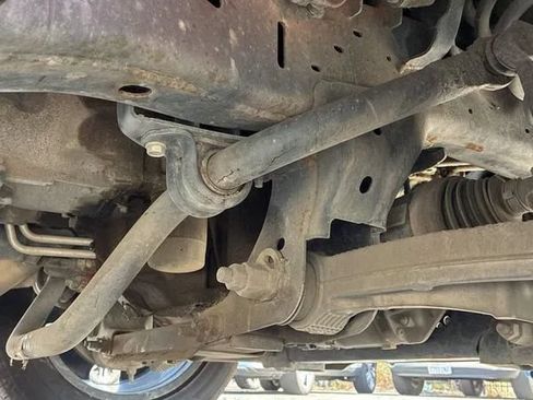 Used 2023 Jeep Wagoneer L Series II AWD/4WD image 8