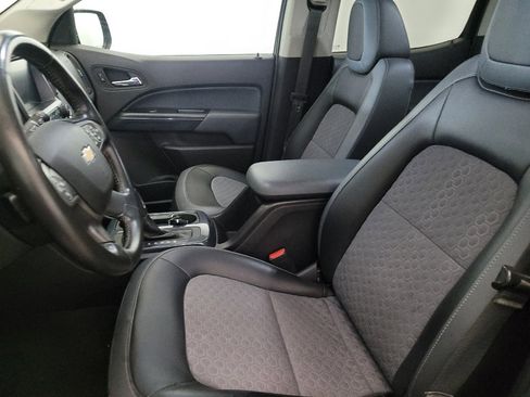 Used 2016 Chevrolet Colorado Z71 AWD/4WD image 17