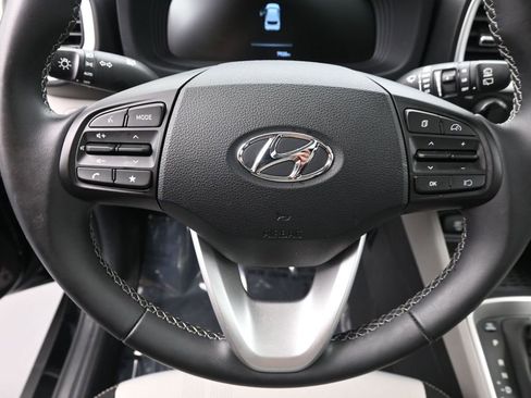 Certified 2026 Hyundai Venue SEL FWD image 13