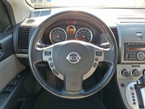 Used 2011 Nissan Sentra 2.0 S w/ Convenience Pkg image 19