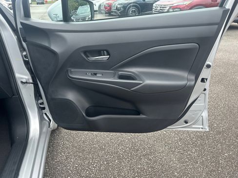 New 2025 Nissan Versa SV w/ Trunk Package image 14