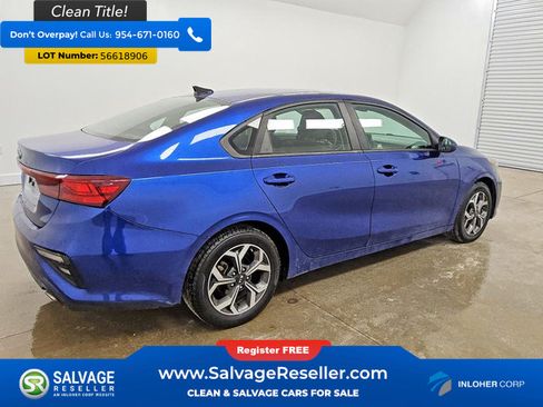 Used 2019 Kia Forte LXS FWD image 4