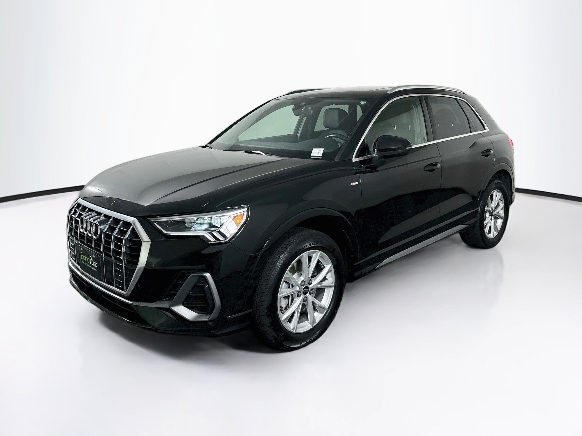 Used 2025 Audi Q3 2.0T Premium AWD/4WD image 3