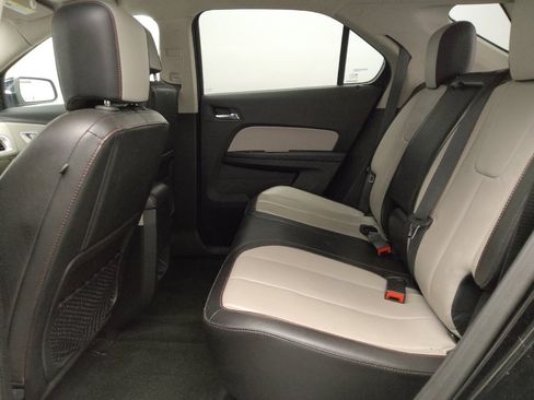 Used 2017 Chevrolet Equinox Premier w/ Enhanced Convenience Package image 18