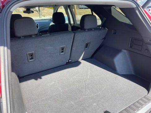 Used 2024 Chevrolet Equinox LT image 40