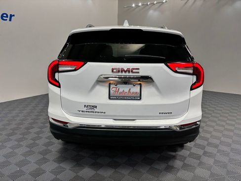 Used 2022 GMC Terrain SLT AWD/4WD image 4