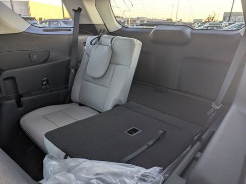 New 2026 Ford Explorer Active w/ Active Comfort Package image 16