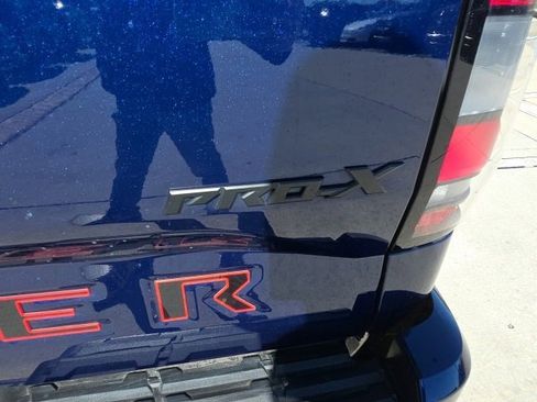 Used 2023 Nissan Frontier Pro-X w/ Pro-X Premium Package image 12