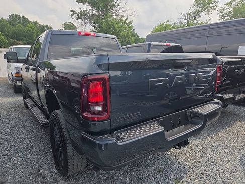Used 2026 RAM 2500 Big Horn AWD/4WD image 4