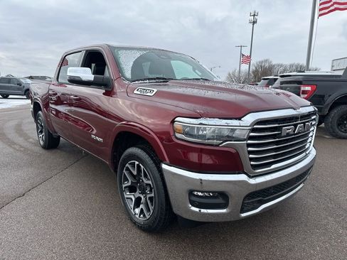 Used 2025 RAM 1500 Laramie image 2