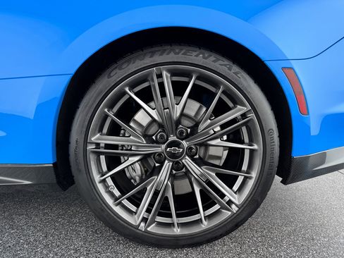 Used 2023 Chevrolet Camaro ZL1 image 31