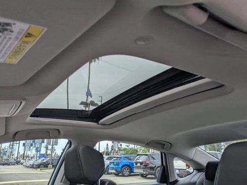 Used 2024 Honda Accord EX-L image 6