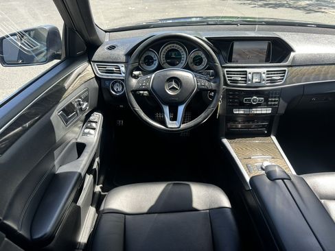 Used 2015 Mercedes-Benz E 350 Sedan image 16