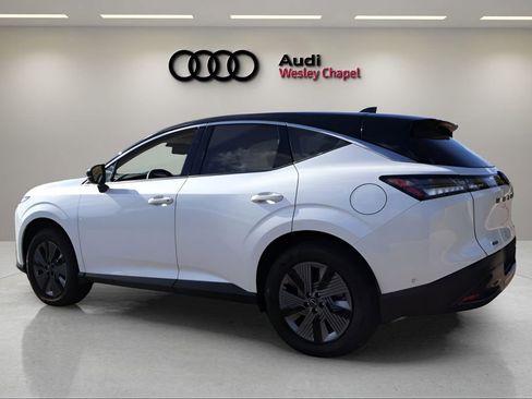 Used 2025 Nissan Murano SL w/ Cargo Package image 3