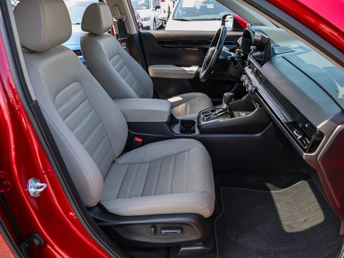 Used 2025 Honda CR-V EX-L image 9